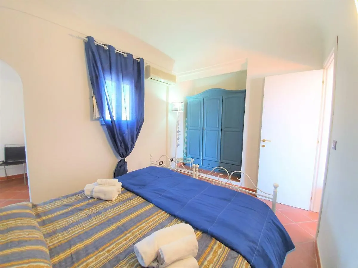 Apartment Una Terrazza Per Due Syracuse Italy