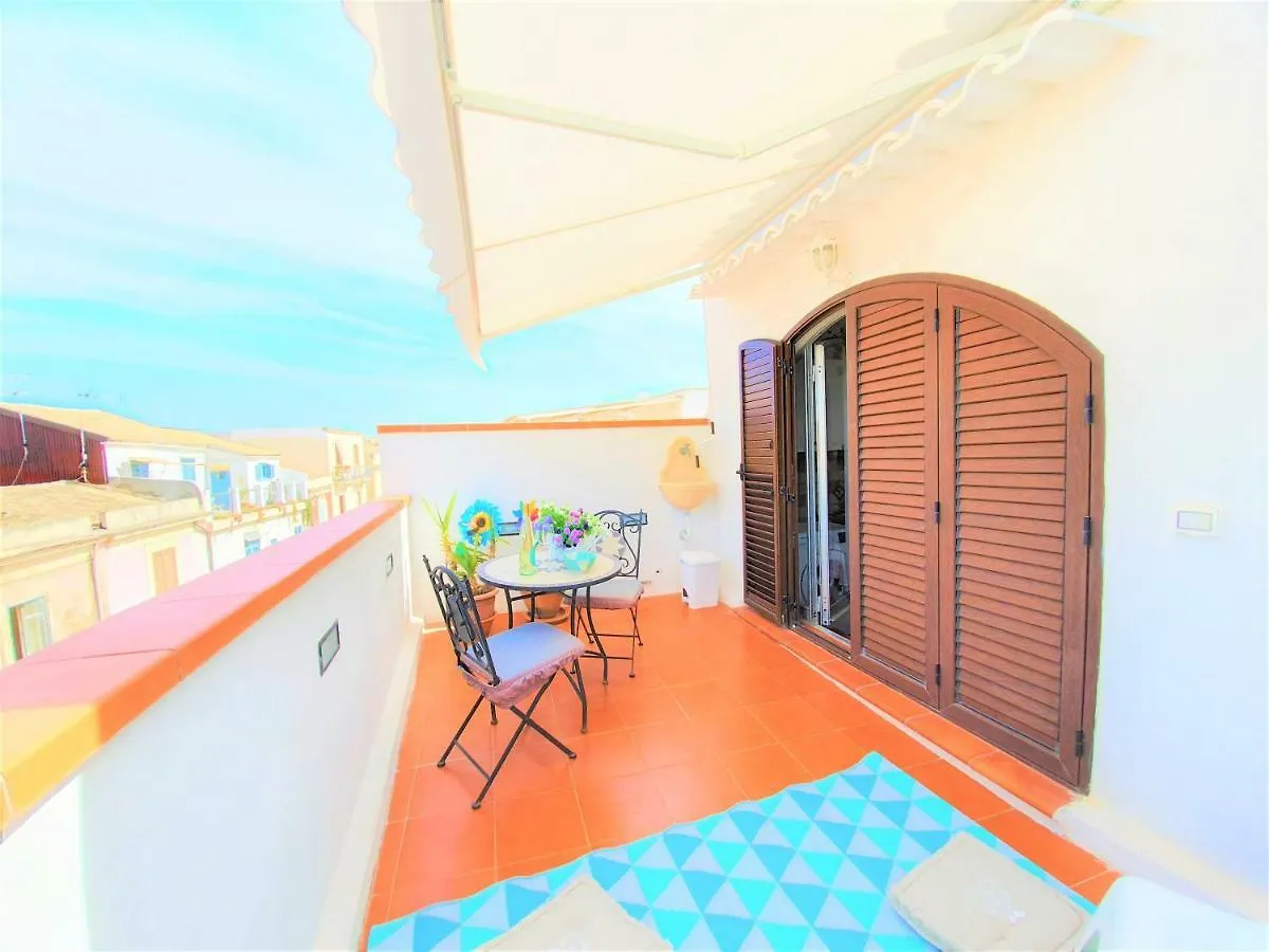 Una Terrazza Per Due Syracuse Apartment